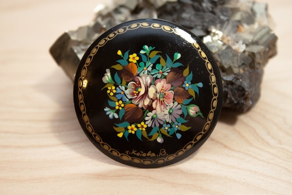 Beautiful Russian Hand Painted Lacquer Floral Bouq