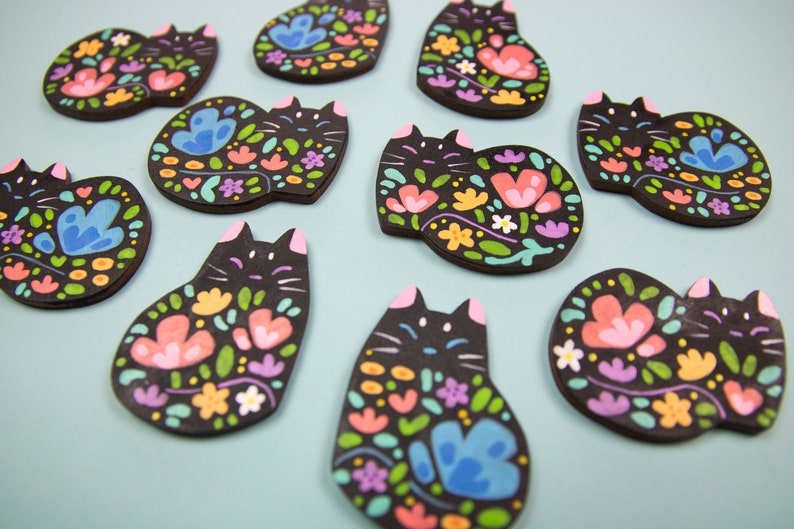 Flower Cat Black Pins or Magnets Handmade Hand Painted zdjęcie 4