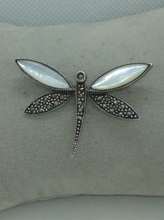 Beautiful Dragonfly Signed A with mother of Pearl… - image 1