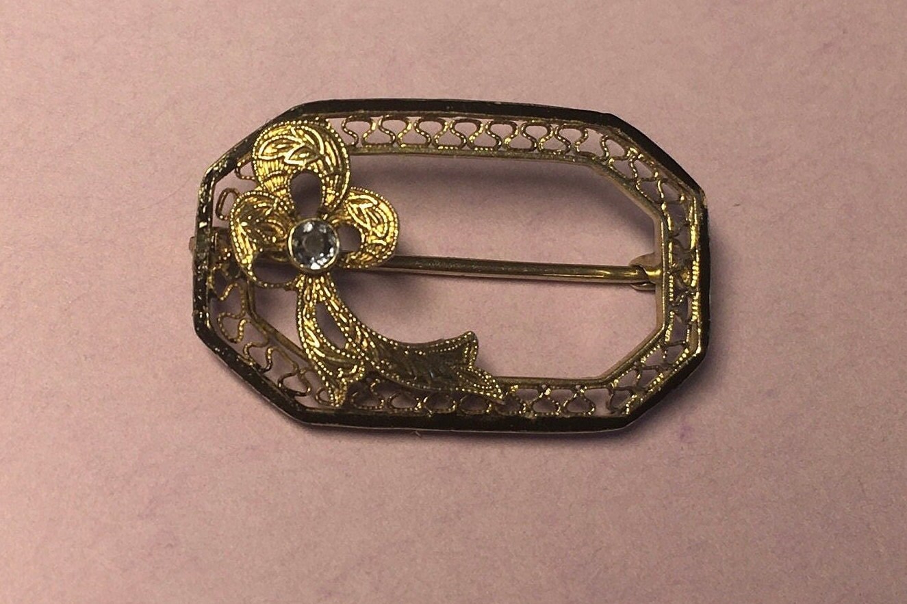 Antique Sapphire Brooch in 14k White Gold Filigree 1920's  Edwardian Sapphire Pin