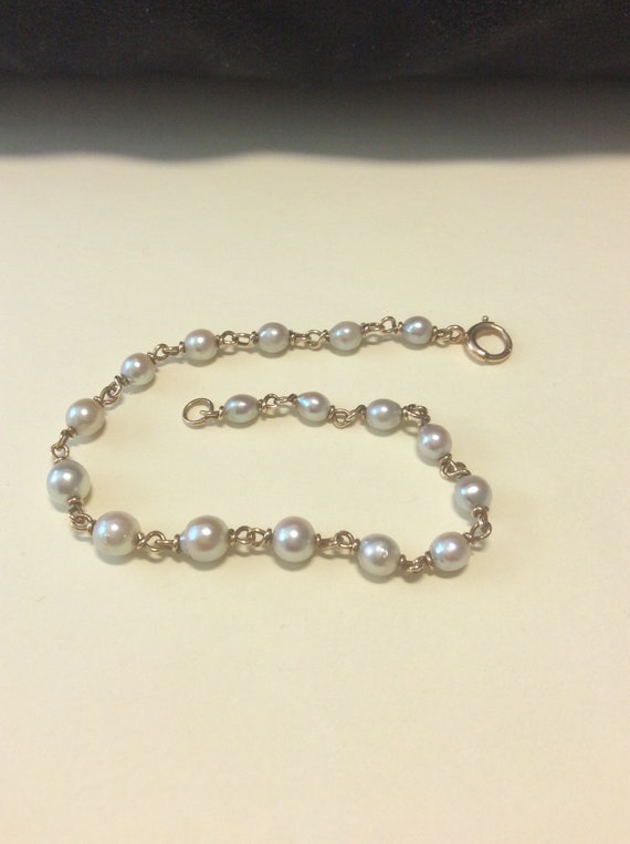 Cultured pearl 14 karat tin cup bracelet graduate… - image 2