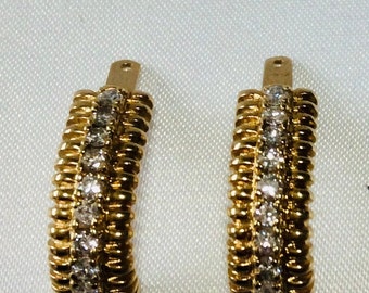 Diamond Earring Jackets in 14k yellow gold with Diamonds Set In Line with Scalloped Edges in Gold