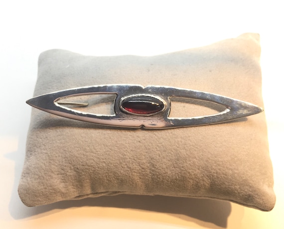 Art Deco Garnet Brooch, Architectural Design