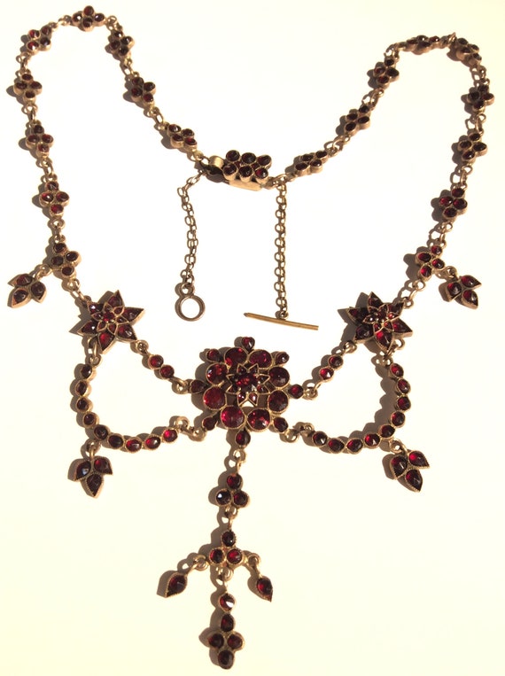 Antique Victorian Garnet Bib Drape Necklace 16” Bo
