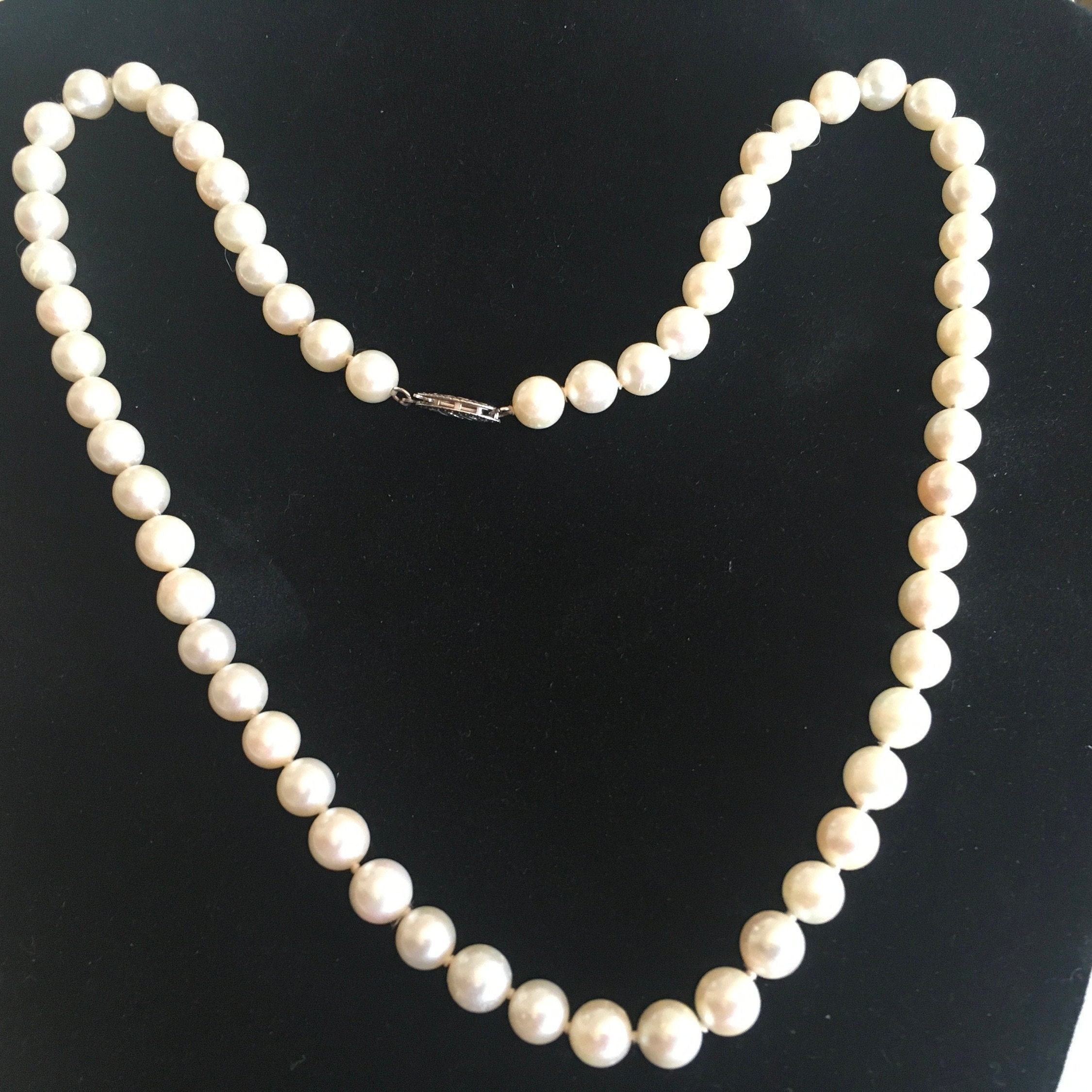 Pearl necklace with 14k gold deals clasp