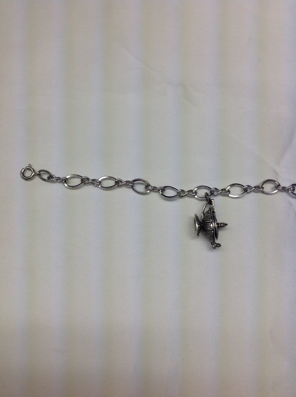 Vintage Sterling Silver Single Link Charm Bracelet With