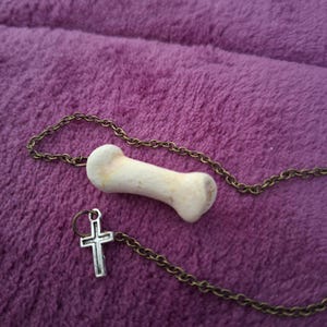 Saints Finger Bone (replica) pendulum #2, Clay, Magic, Magick, Folklore, Macabre, Bizarre-Magic, Gift, Ouija, Spirit Board, divination