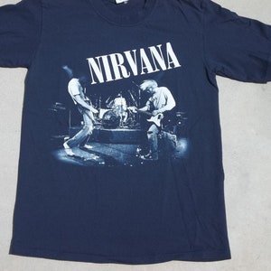 Vintage T-Shirt Nirvana Medium 2000s Live Medium Grunge Hard Rock Alternative Band Dark Blue image 3