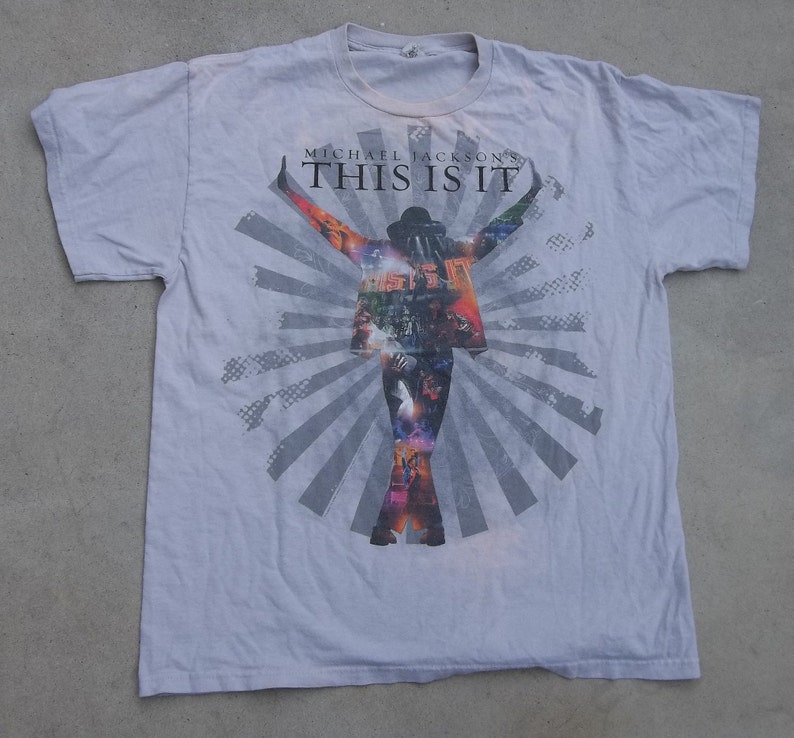 Vintage T-Shirt Michael Jackson This is It Medium King of Pop 2000s Distressed Faded Worn In image 1