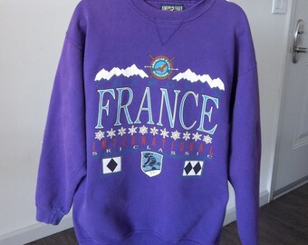 Vintage Sweatshirt Chamonix France International Ski Classic 1990s Distress Preppy Grunge Unisex Casual Athletic Street Pullover