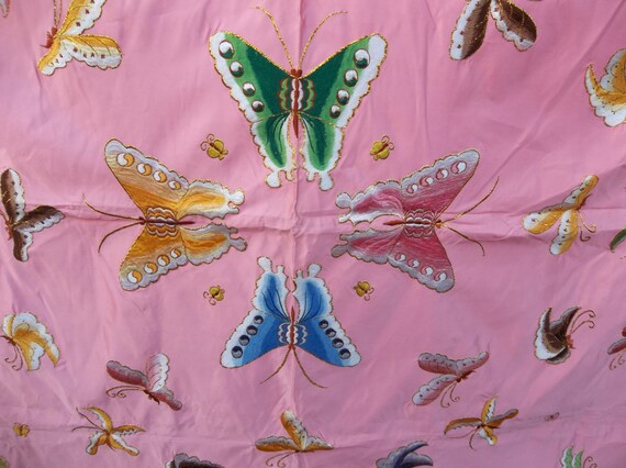 Tissu coréen Vintage brodé papillons des années américains 1960 des années 70 américains années Mad Men Era rose en Satin 5922e4 Tissu coréen Vintage brodé papillons des années américains 1960 des années 70 américains années Mad Men Era rose en Satin 5922e4