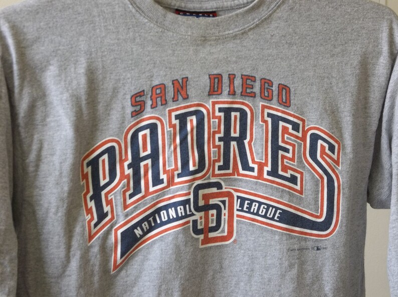 Vintage T-Shirt San Diego Padres gray long sleeve medium 1990s Boxing Large Distressed Faded Black Worn In Las Vegas Nevada image 4