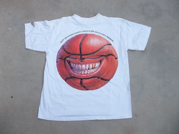 Vintage Y2K NBA Basketball All Over Print Logo T Shirt Large