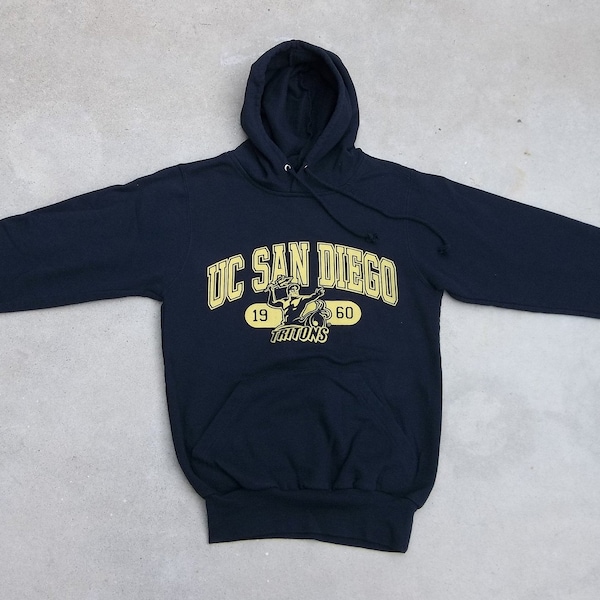 Vintage Sweatshirt UCSD University of California San Diego 1990s Small Distress Preppy Grunge Unisex Casual Athletic Street Pullover Hoodies