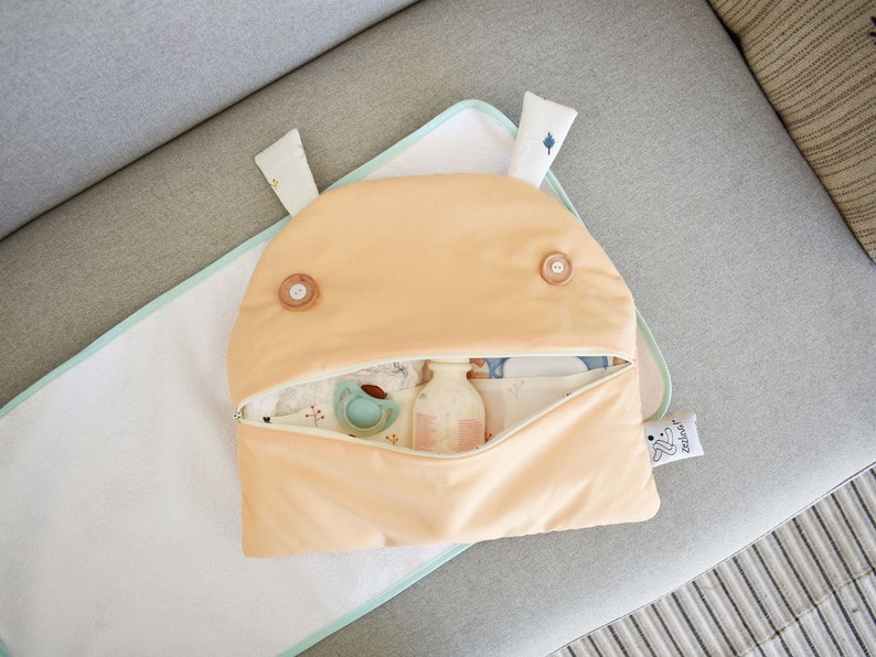 Diaper Bag  Zé Nappy glutton: zippered nappy clutch  Gender image 3