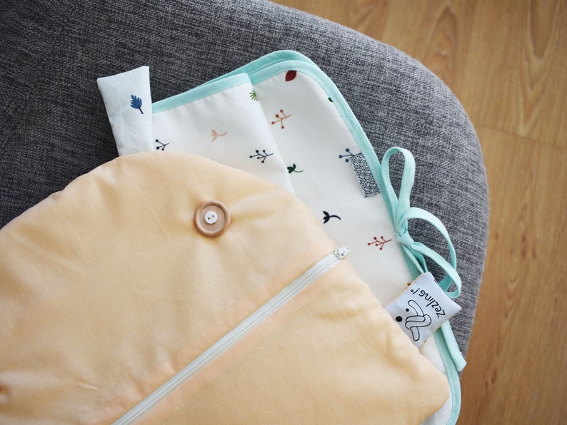 Diaper Bag  Zé Nappy glutton: zippered nappy clutch  Gender image 6