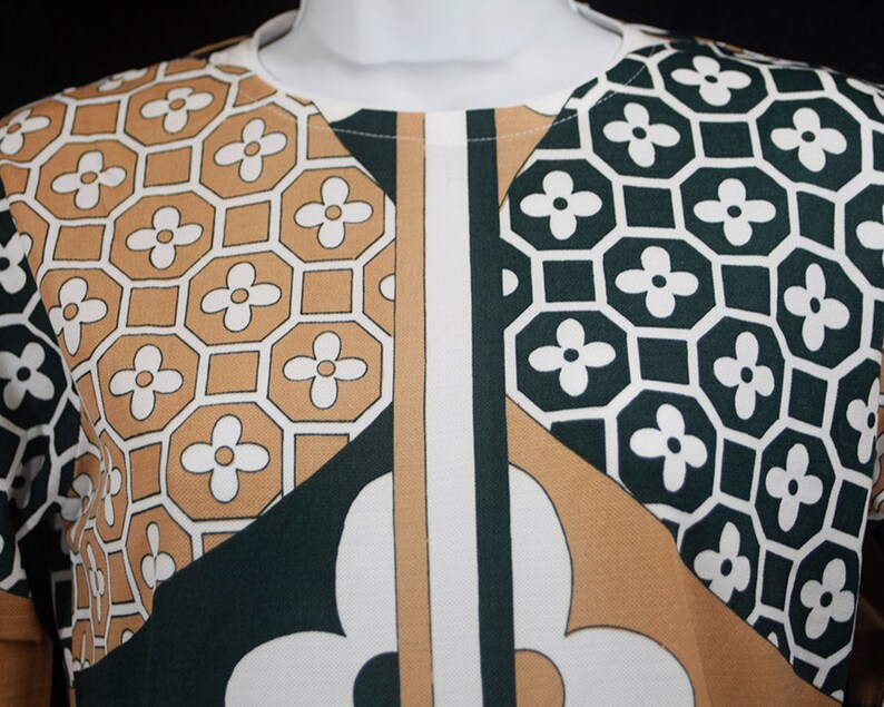 Vintage 60/'s KNIT FASHION Deadstock Tunic Top Green /& Beige Floral Pattern Size M,L