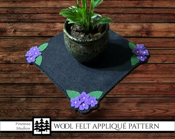 Wool Felt Applique Pattern - Periwinkle "Whatever" Mats - Woolfelt Penny Rug ~ Decoration Mat ~ Candle Mat ~ E Pattern