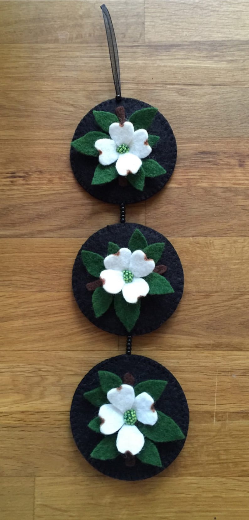 Dogwood Twirlie Banner Ornament Ceiling Fan/light Pull Etsy