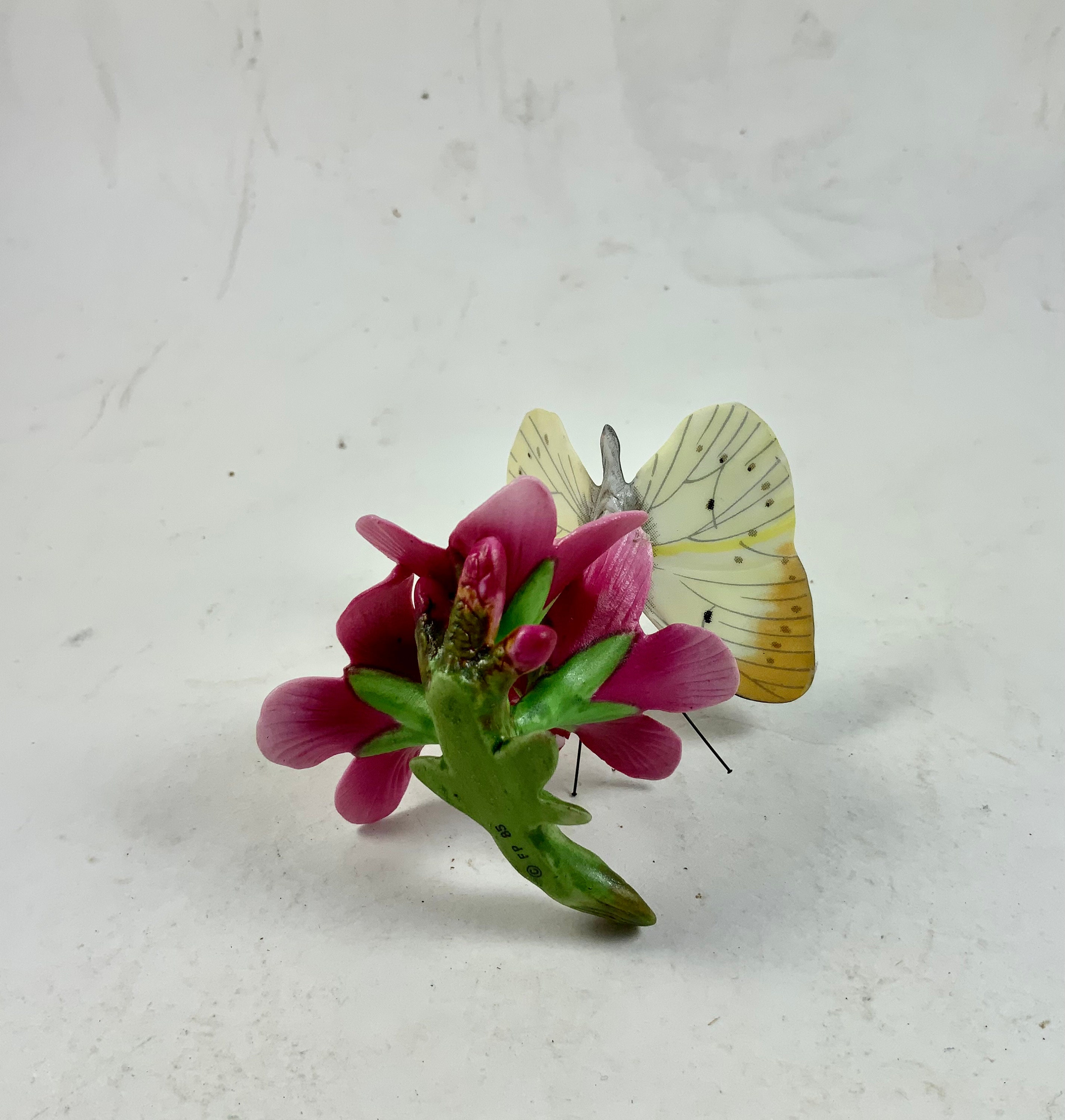 Vintage FRANKLIN MINT BUTTERFLY W/flower, Butterfly of the World