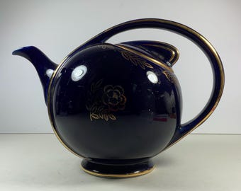 Vintage HALL “AIRFLOW” TEAPOT Cobalt Blue Rose And Leaf 22Kt Gold Kitchen Dining Serving Shape #0443 Marked On Bottom Collectables