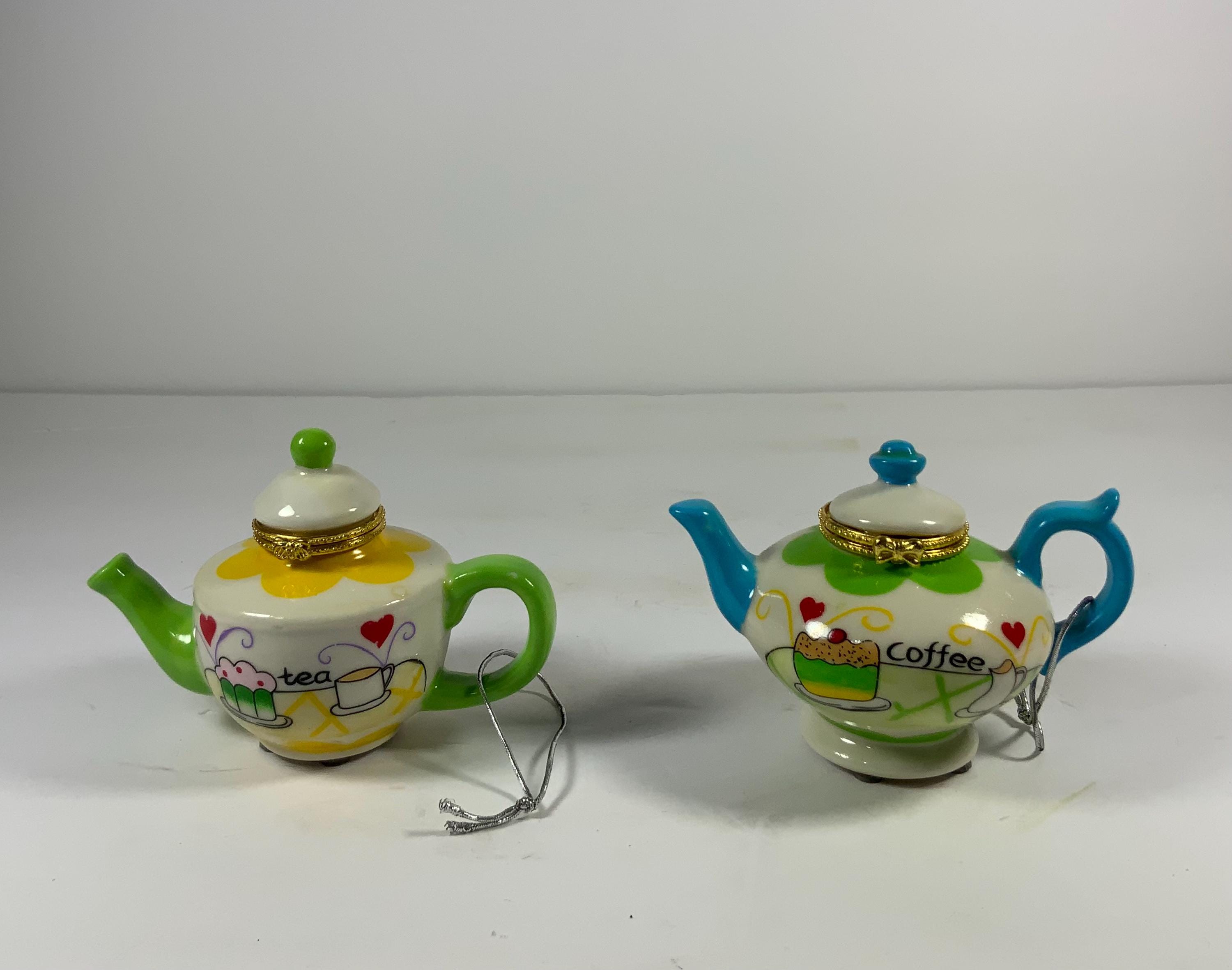 茶器　骨董品　ミニティーポット　骨董品 Vintage Miniature Japan Teapot with Lid and Tea Cup - Gold