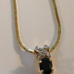 Vintage Sterling Silver Oval Black Stone Necklace