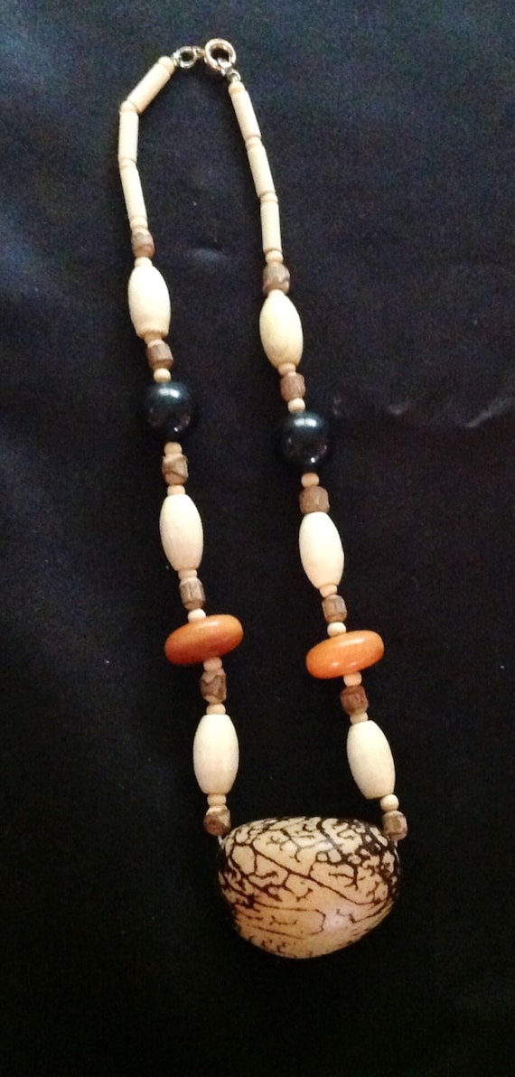 Vintage Natural Seed Bead Necklace