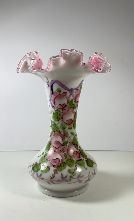 フェントン Fenton フラワーベース 花瓶 ピーチクレスト Vintage FENTON FLORAL VASE Handpainted Florals Pink/peach Crest