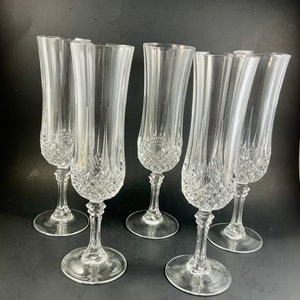 Vintage D’Arques Durand FLUTED CHAMPAGNE GLASSES ( Set of 5)