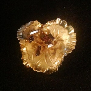 Vintage Amethyst Colored Rhinestones Flower Brooch