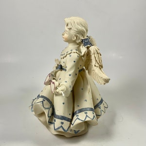 Vintage SARAH’S ANGELS, “SUZETTE - February “ Figurine, Decor, Valentines