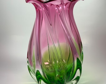 Vintage ART GLASS WATERMELON Vase, Twisted/Swirl Design, Ruffled Rim, Decor