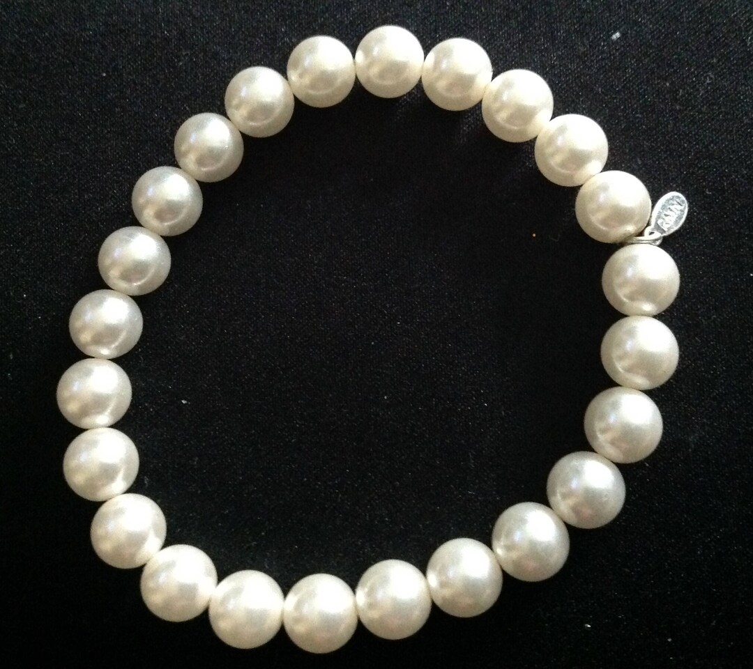 Rmn pearl bracelet deals
