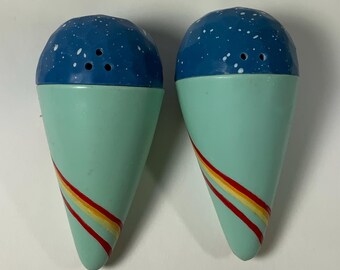 Vintage SNOW CONE SHAKERS  Ice Cream Cone Salt and Pepper Kitchenware Serving Dining Kitschy Whimsical Decor Collectables