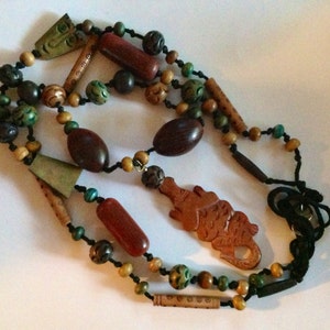 Vintage Tribal Carved Bone & Bead Necklace