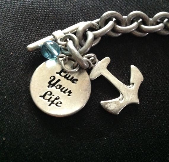 Vintage LIVE YOUR LIFE Charm Bracelet View 2