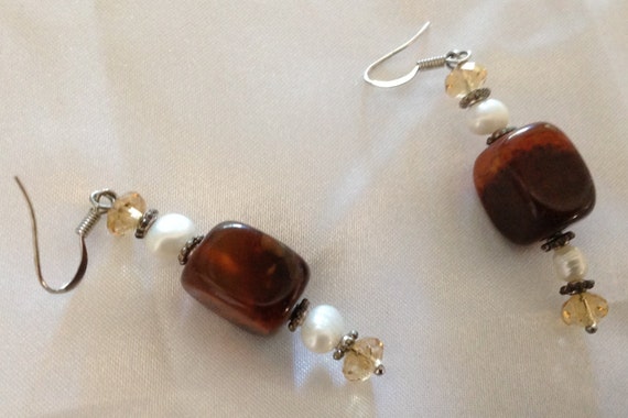 Vintage Amber Colored Lucite / Genuine Pearl Earr… - image 3
