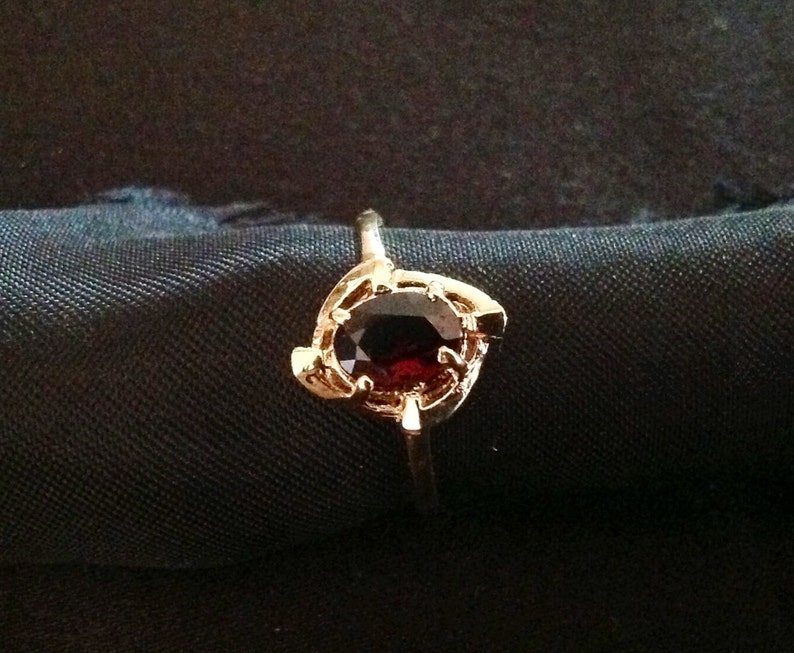 Vintage Garnet/Ruby Ring | Etsy