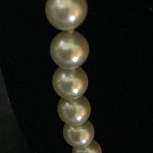 Vintage Ivory Glass Pearl Necklace Knotted image 3