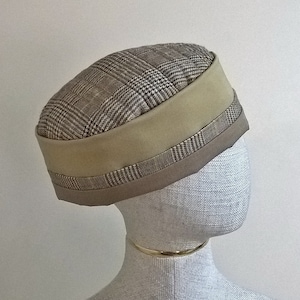 Brimless cap breathable fine wool tweed, all natural pillbox hat