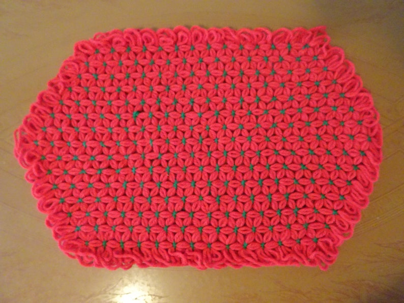 Very Cool Vintage Yarn Loom Placemats Four Placemats One Etsy