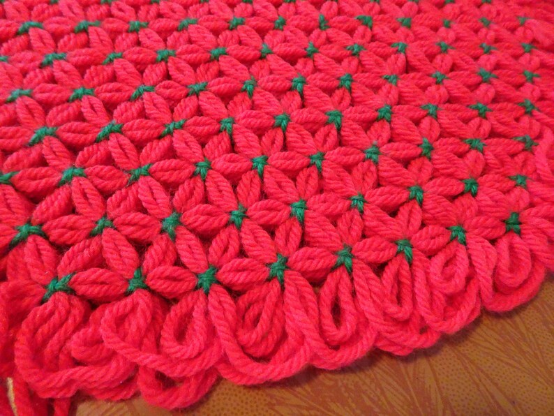 Very Cool Vintage Yarn Loom Placemats Four Placemats One Etsy