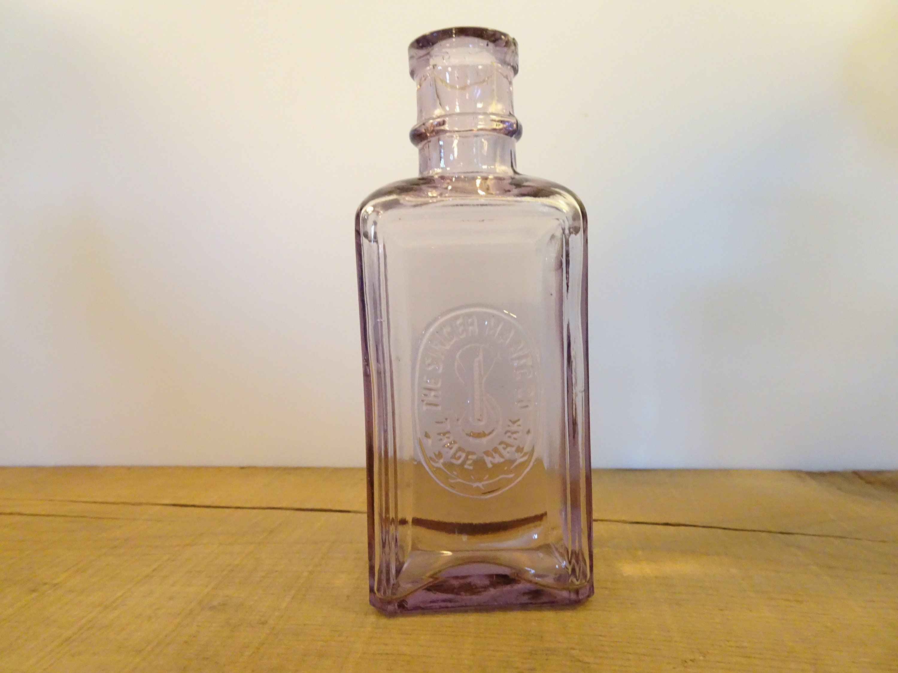 Singer - Machine Oil Squeeze Bottle - 4oz - Stonemountain