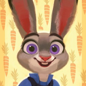 Puede incluir: Una ilustraci&oacute;n de dibujos animados de un conejo gris con grandes ojos morados y una nariz rosa. El conejo lleva un uniforme de polic&iacute;a azul con una insignia. El fondo es un patr&oacute;n amarillo de zanahorias.