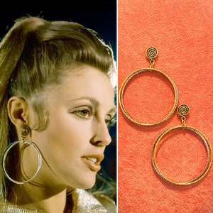 Sharon Tate Gold Hoop earrings Valley of the Dolls Jewelry Vintage Tricolor Hoops bohemian earrings 1950s jewelry Vintage 1960s earrings