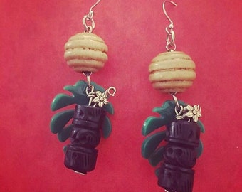 Tropical Cocktail Vintage Jewelry summer earrings wood beads Tropical earrings 1940s 1950s 1960s jewelry Kitschy jewelry Kawaii