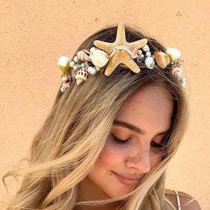 Couronne de sirène, casque de coquillage, accessoire pour cheveux coquillages, postiche tropical, couronne de sirène, couronne de plage, diadème de plage pour fête, halo d&#39;étoiles de mer