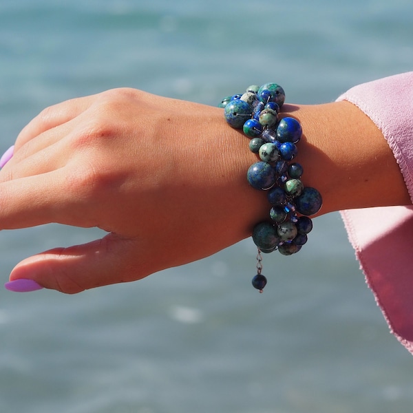 Lapis lazuli bracelet, Chunky beads bracelet, Navy jewelry, Azurite crysocolla gemstone jewelry, Gift, Unique wire crochet bracelet