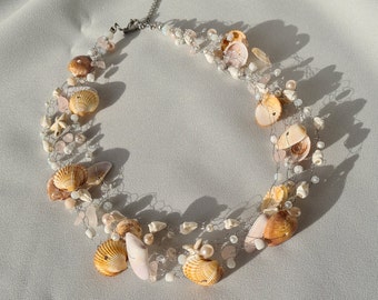 Shells necklace, seashells airy necklace, seashell necklace ,bib shell necklace, beach wedding necklace, beach accessories, choker